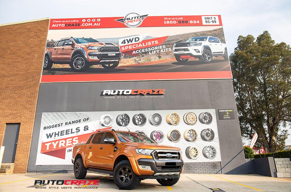 FORD RANGER BEAST BLACK MACHINED WITH DARK TINT